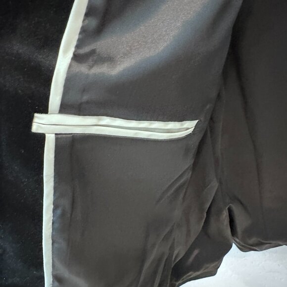 NWT - J. Crew Women's Alexandra Black Velvet Blazer/Jacket . - Picture 11 of 14